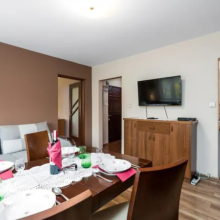 Bukowska W Poznaniu By Renters Apartment Posen